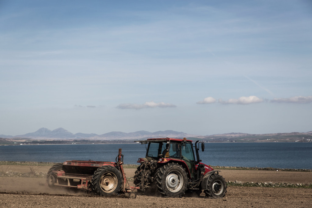 奧特摩07.3使用100%艾雷島上臨海的奧特摩農場2010年收成的Oxbridge大麥