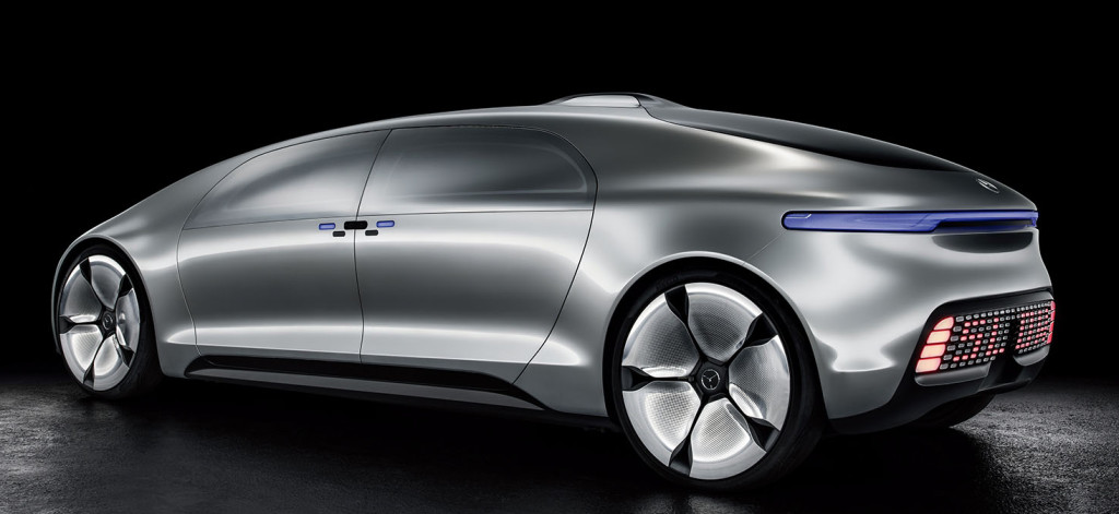 Mercedes-Benz無人駕駛概念車F015 Luxury in M otion，是對2030年之後未來城市的預想。