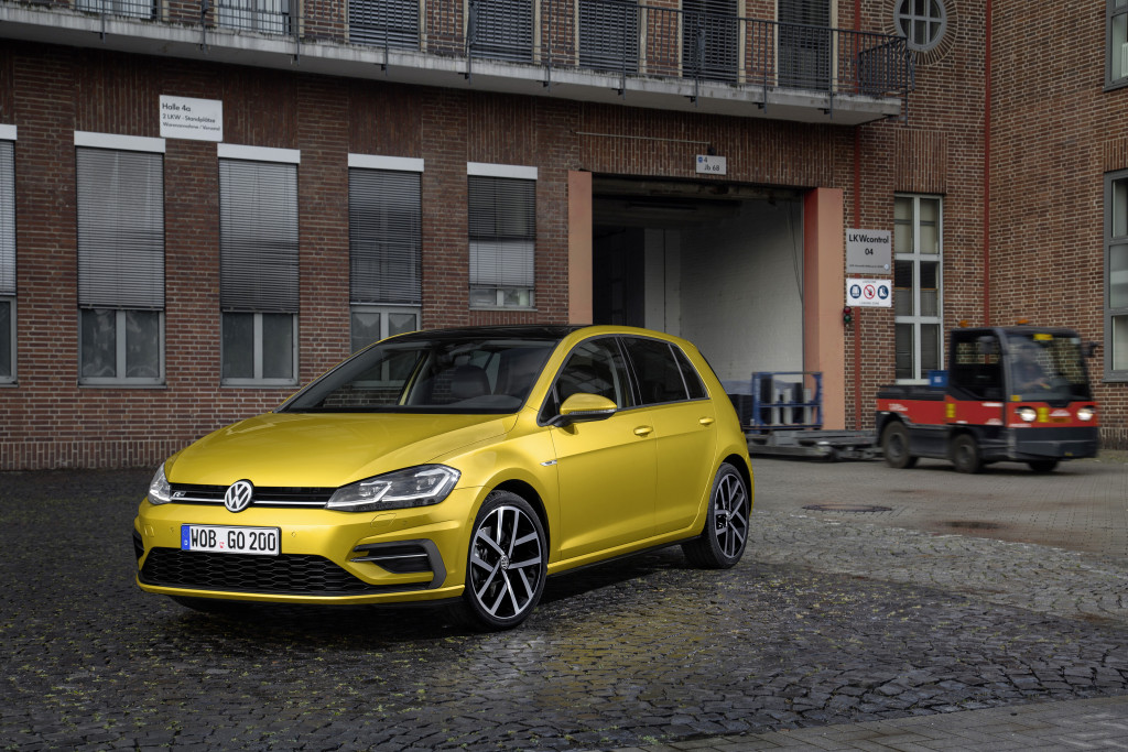 The new Golf R-Line