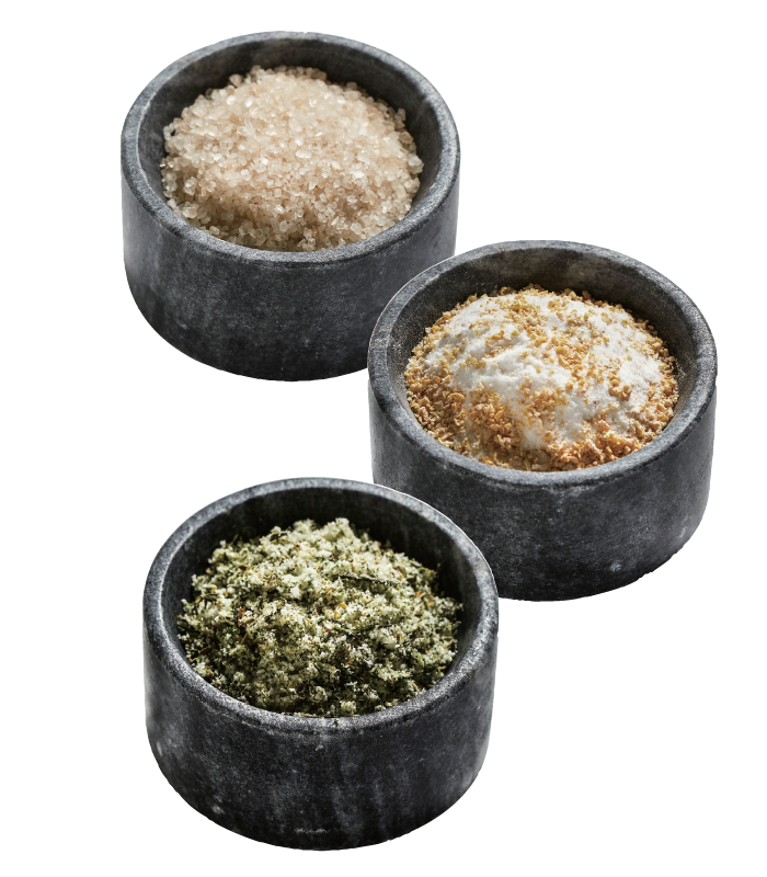 由涂上至下依序为:烟熏盐,柑橘盐,香草盐.